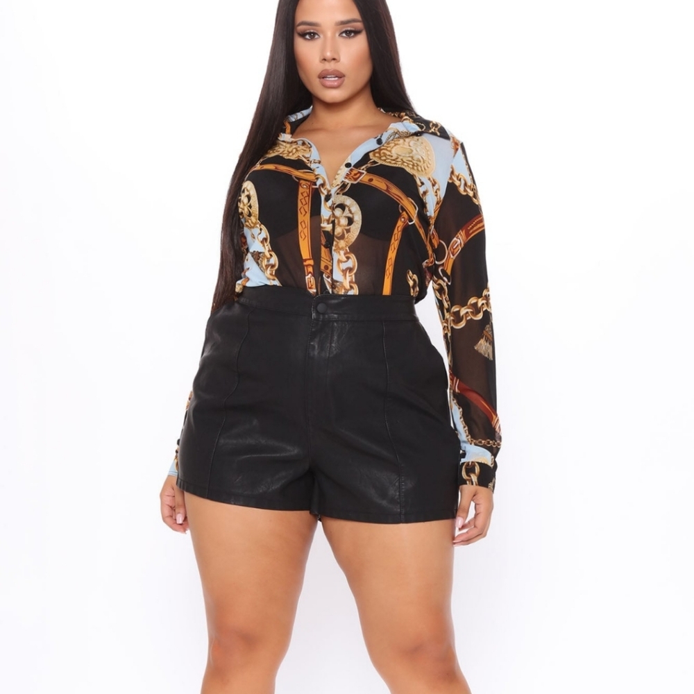 High Rise Black Shorts